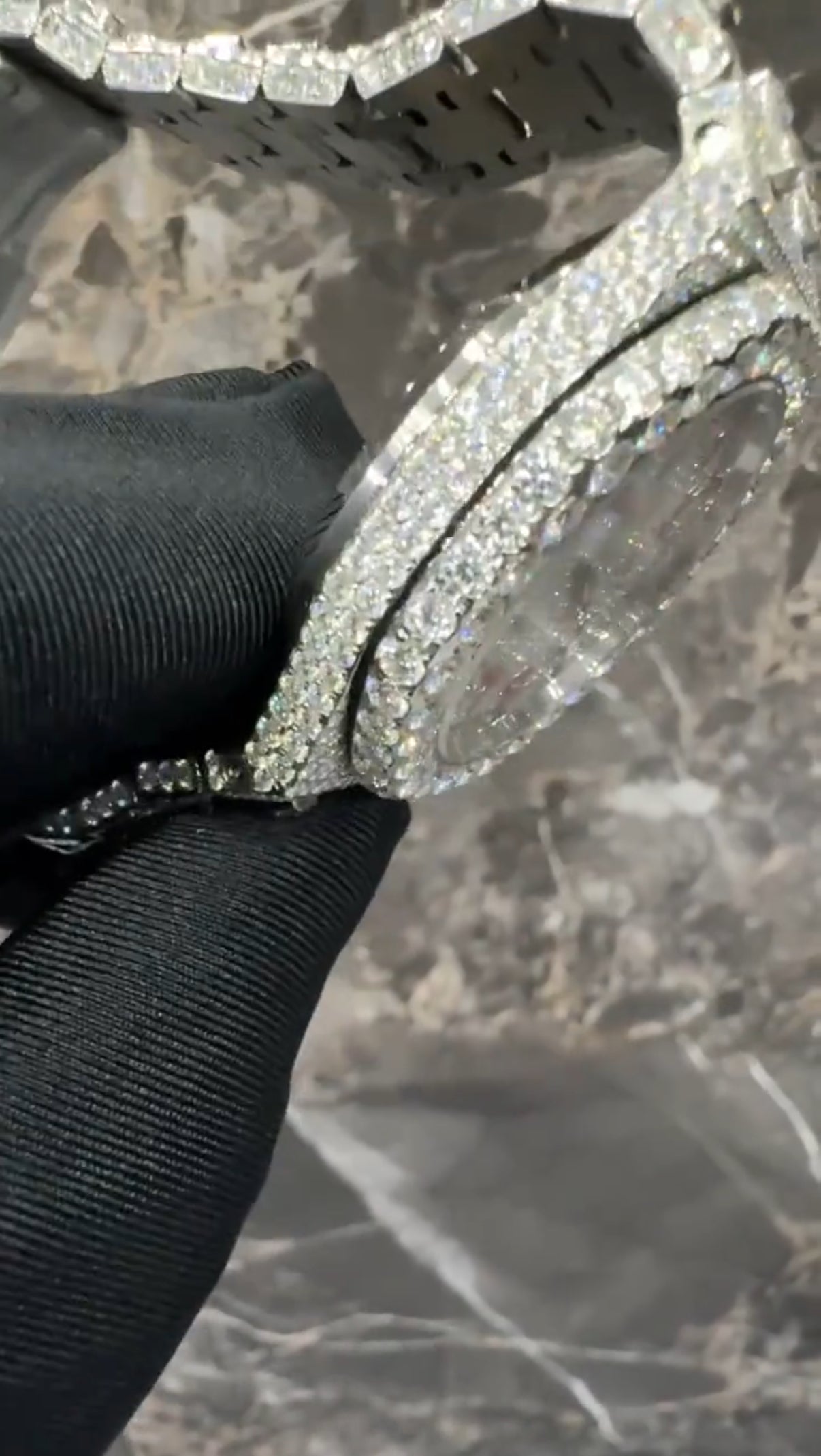 1:1 Red Iced Out Luxury Wrist Bling